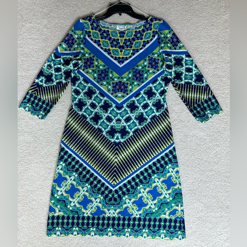 Cute, Maggie L, Sheath Shift Dress
Sz 10
Very Good Condition.